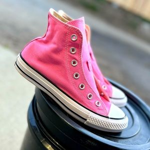Bubble Gum Pink 🩷 Converse Allstar